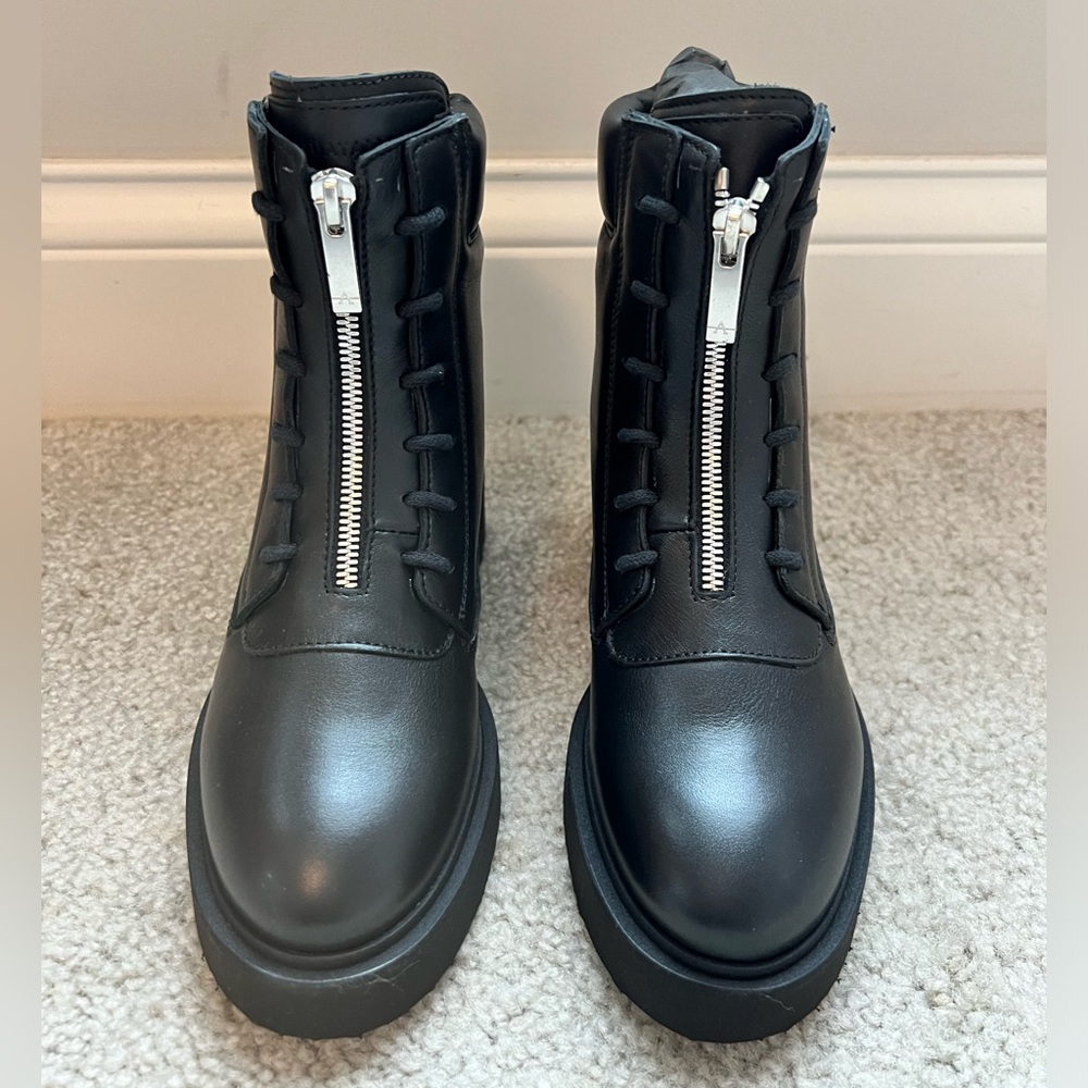 Aquatalia Melani black leather weatherproof combat boots size 5 NWT